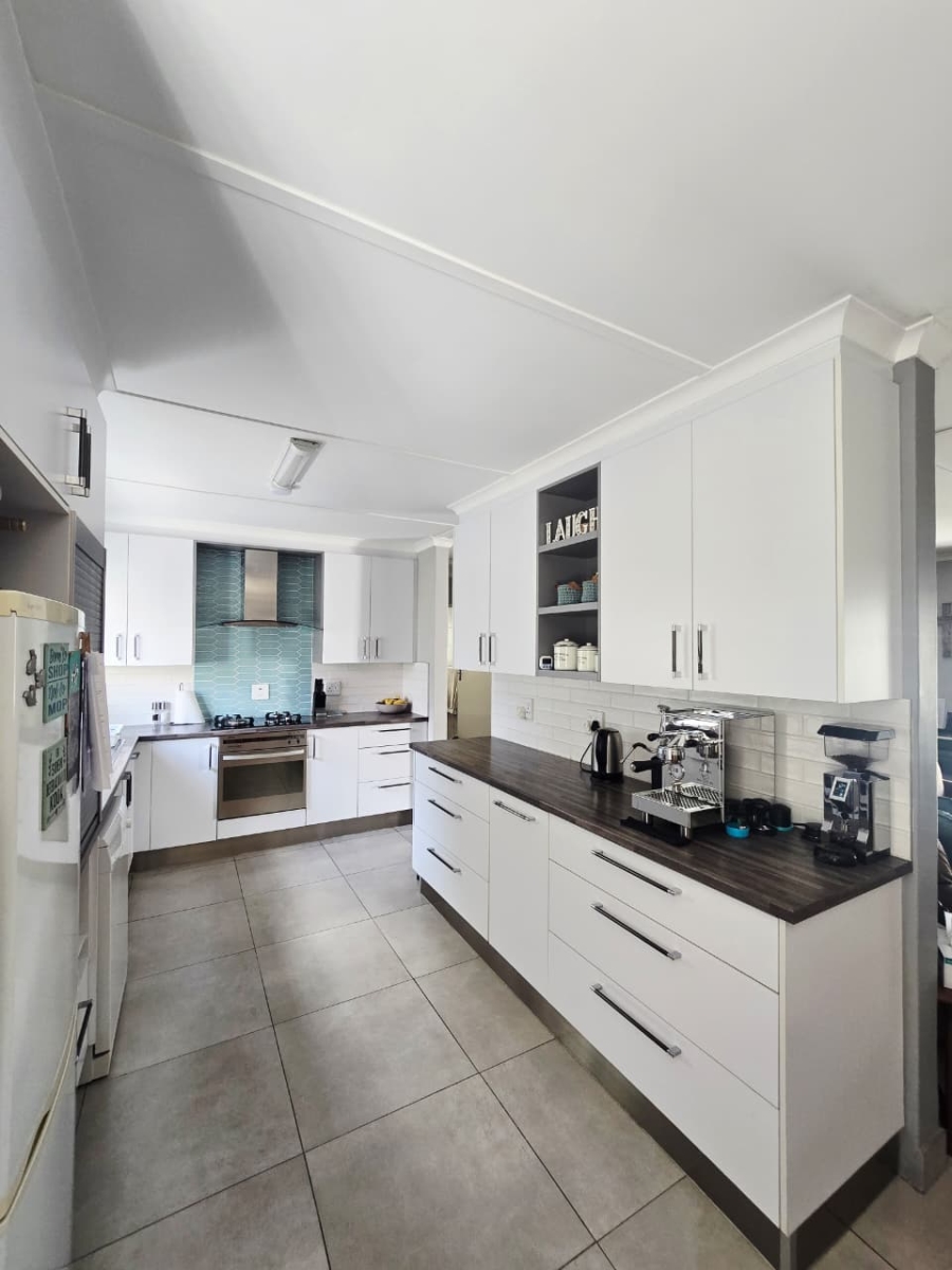 4 Bedroom Property for Sale in George East Western Cape